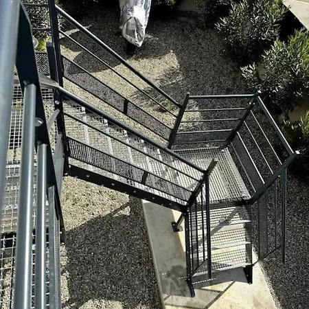 Appartement Sabatier T4 Avec Terrasse Et Jardin Carcassonne Exterior foto